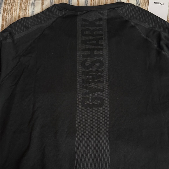 Gymshark Black Long Sleeve Tee - Picture 9 of 11